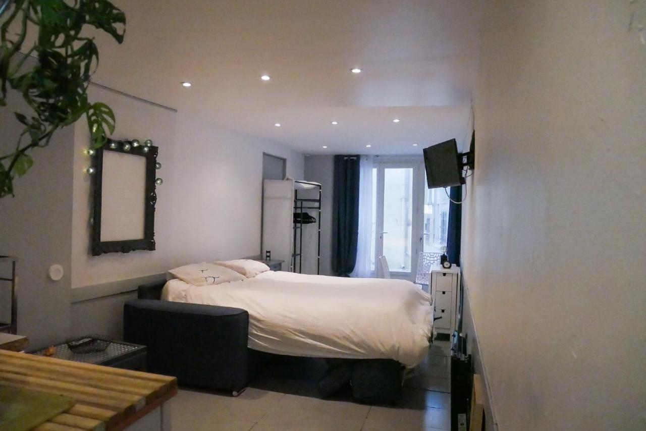 Le Studio - La Roquebrussanne Appartement Buitenkant foto