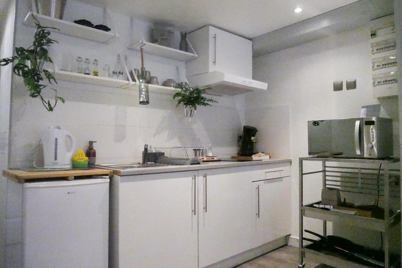 Le Studio - La Roquebrussanne Appartement Buitenkant foto
